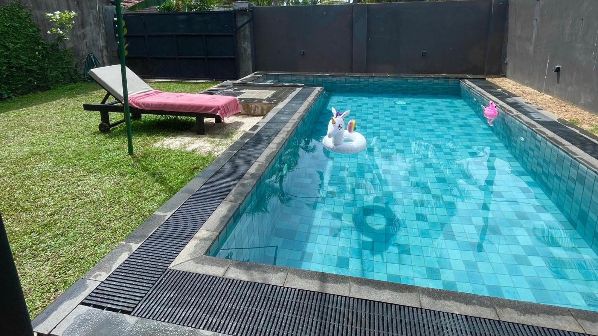 Negombo Morawala Beach Villa Εξωτερικό φωτογραφία